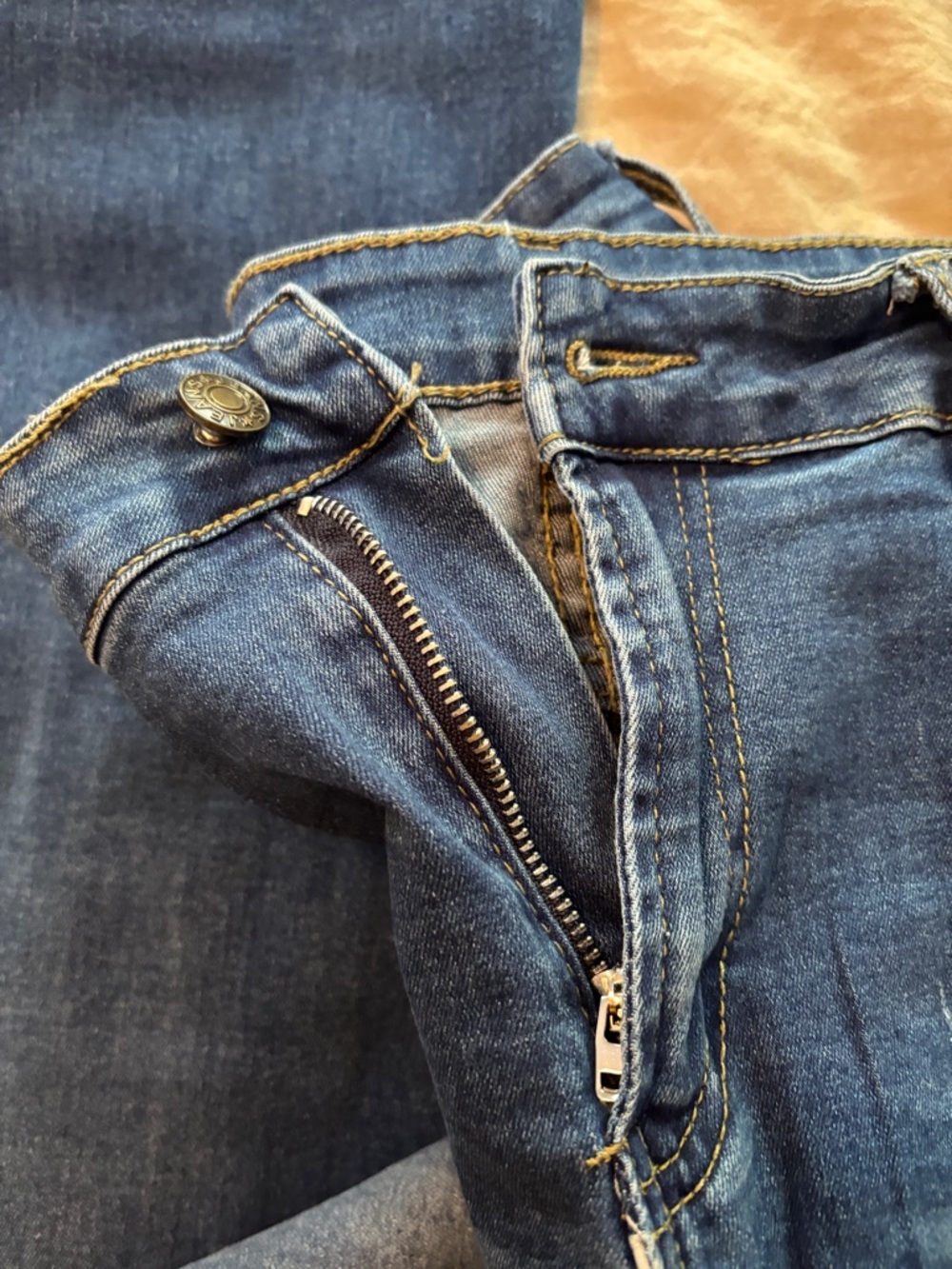 Wide Leg Women’s Jeans in Blue - Classic Flare Style - Picture 4 of 12